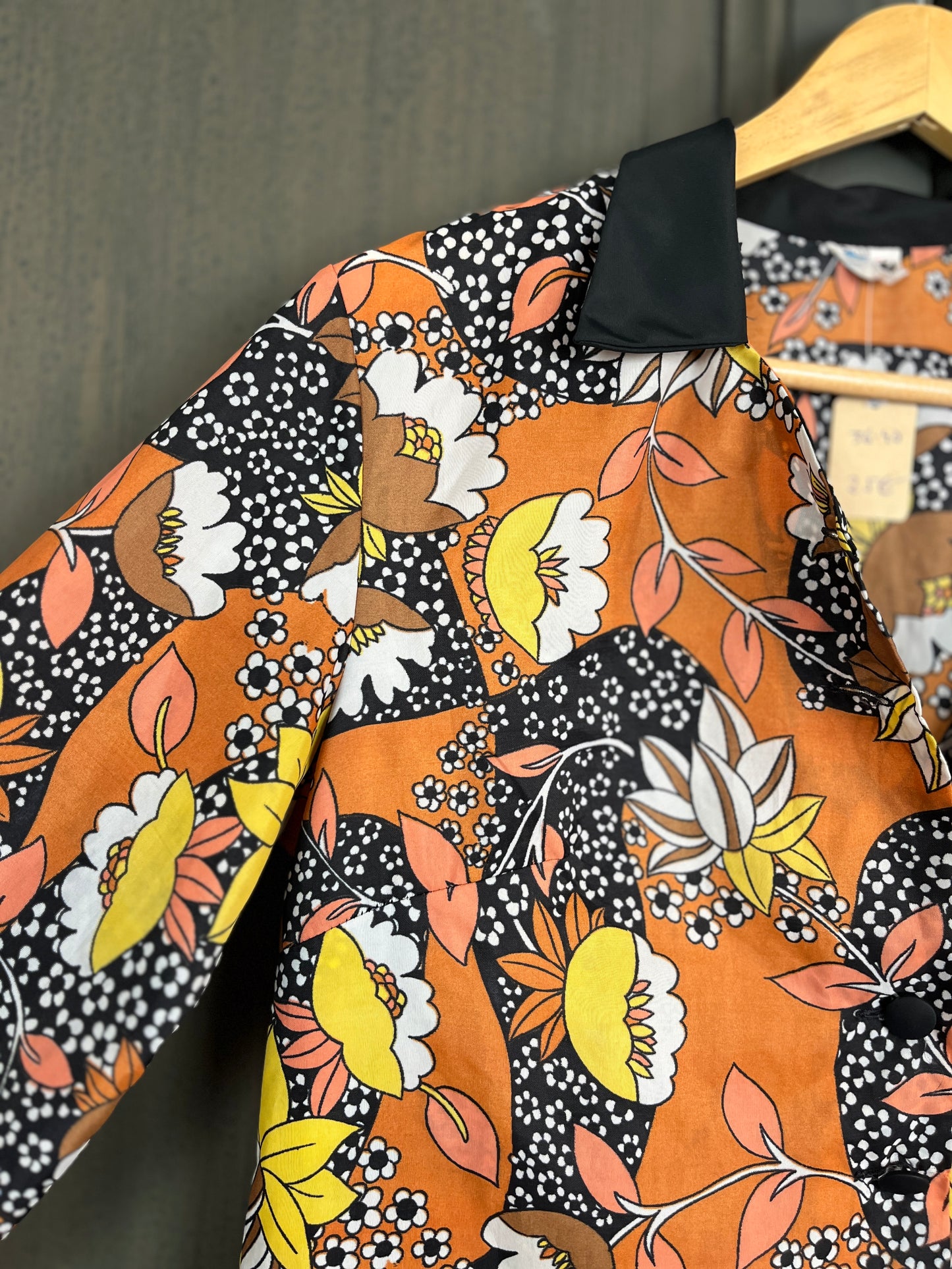 Robe taille36/40 - POULENC