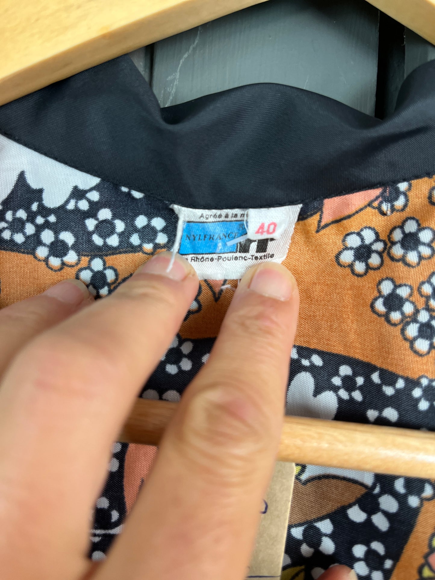 Robe taille36/40 - POULENC