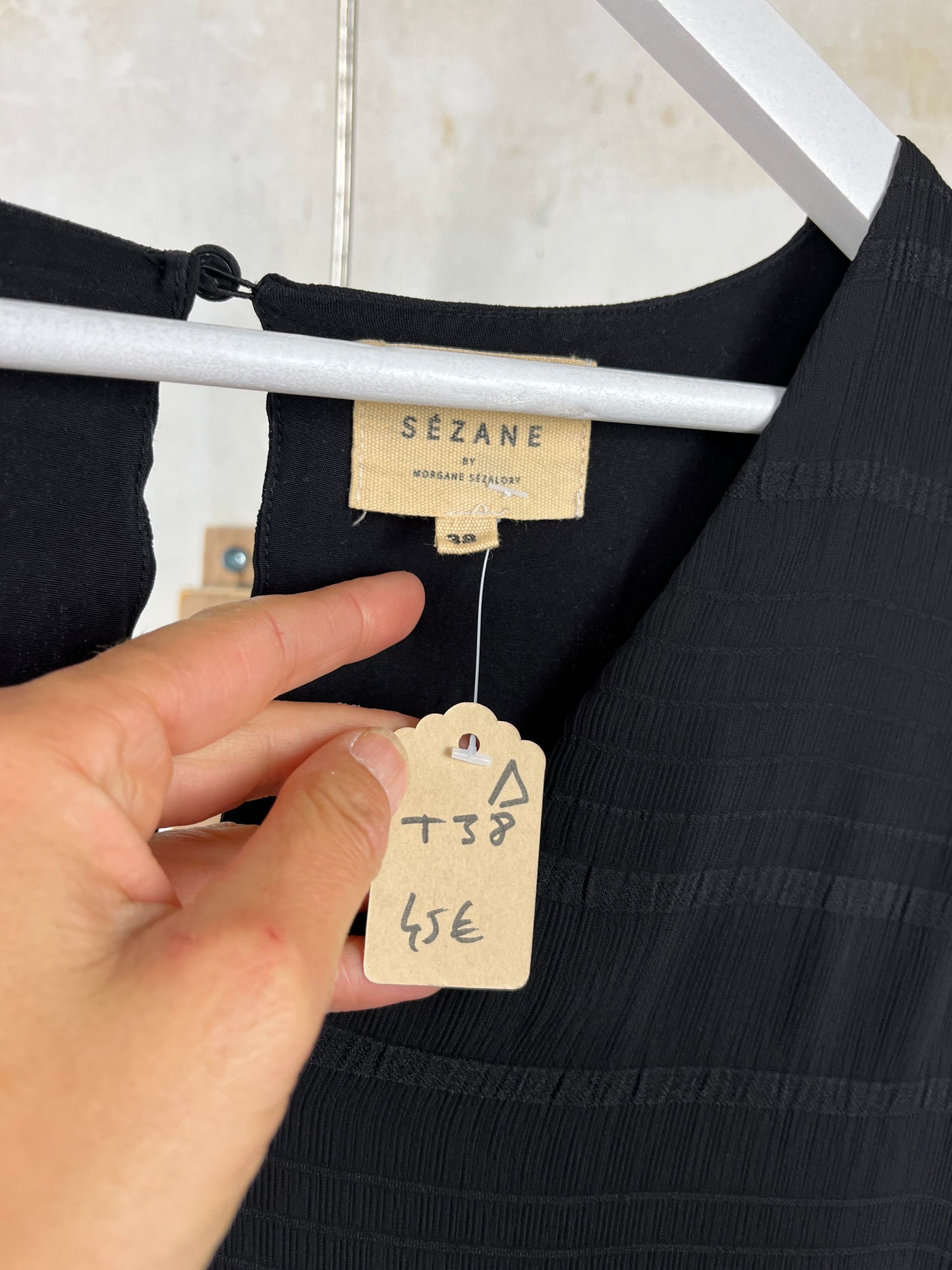 Robe noire taille 38 - SEZANE