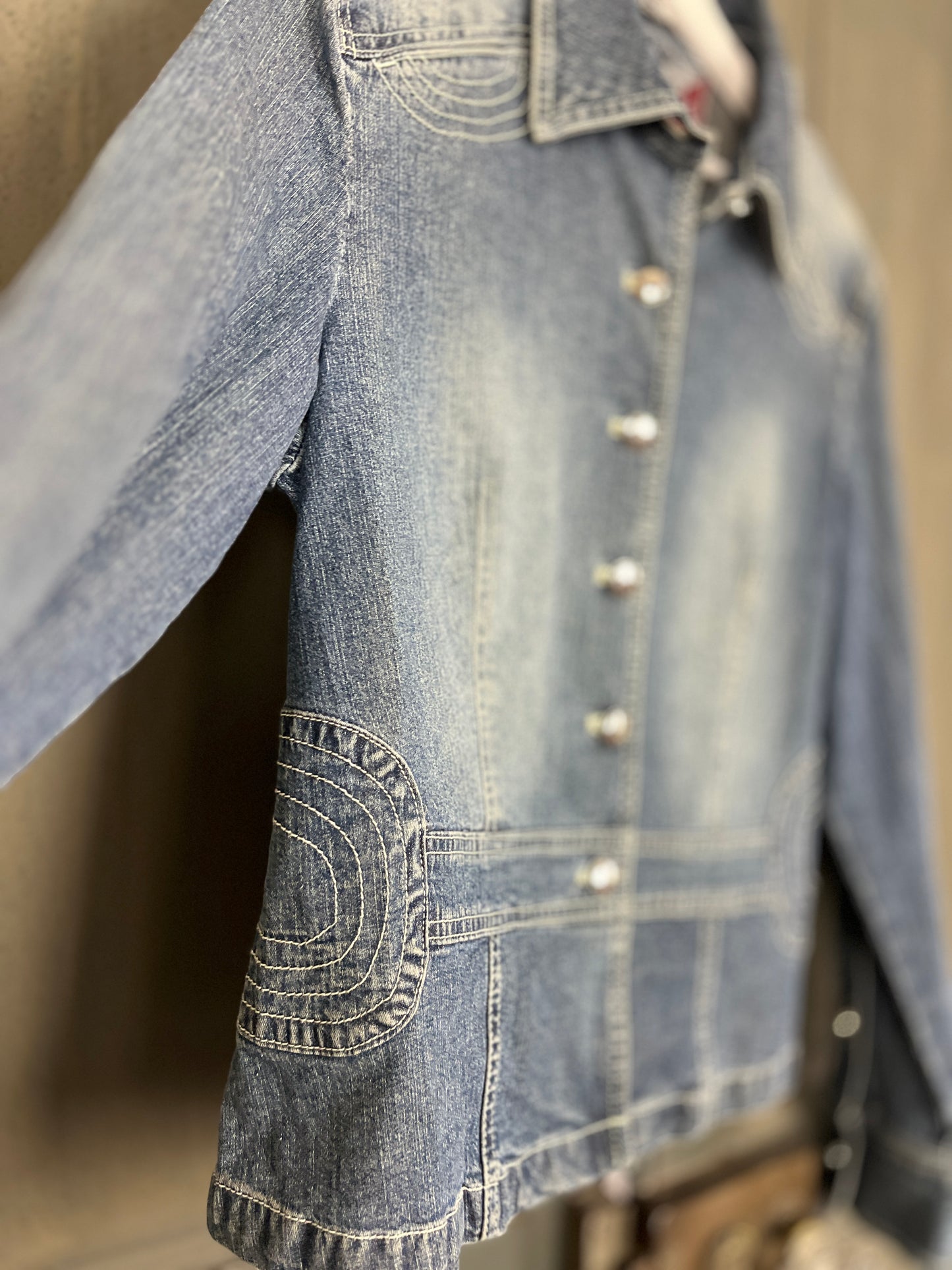 Veste en jean T 42 - BETTY BARCLAY