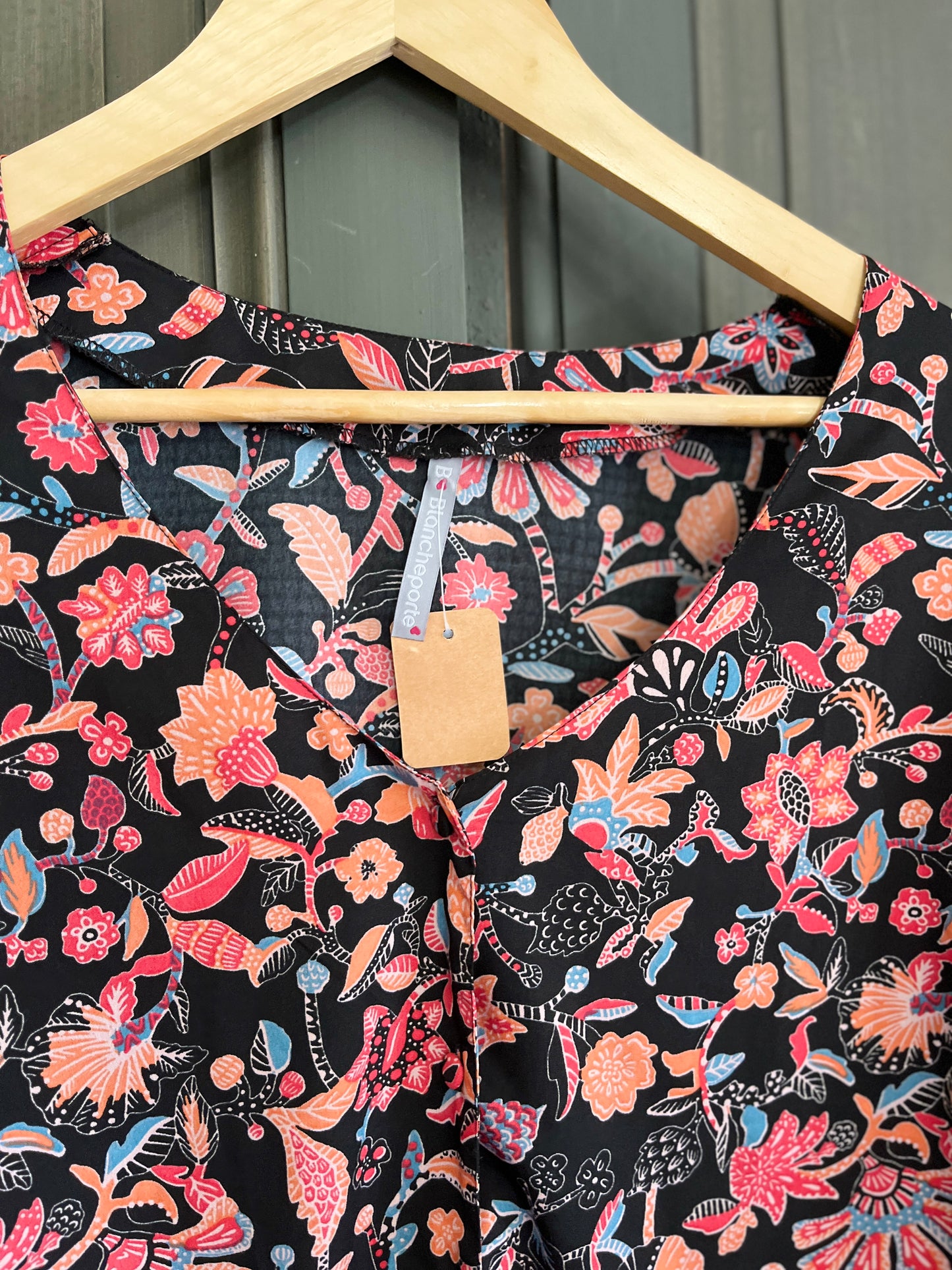 Chemise fleurs taille 40/42 - BLANCHEPORTE