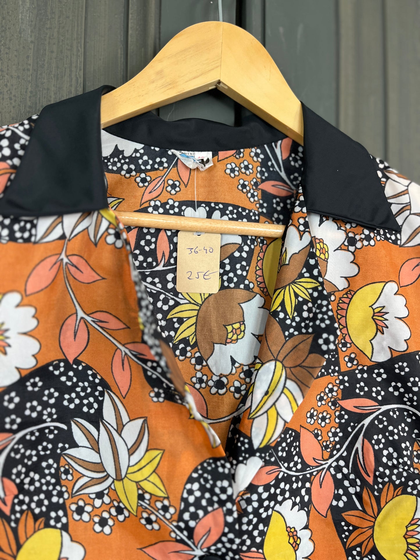 Robe taille36/40 - POULENC
